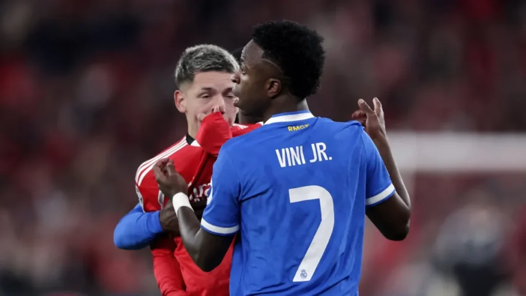 Dura sanción a Prestianni tras el escándalo con Vinícius - TyC Sports imagen-41