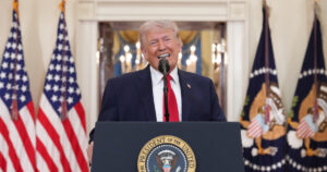 ¡Lo tenemos!, la confirmación de Trump sobre el rescate del segundo piloto de EE.UU. que estaba desaparecido en Irán ¡Lo tenemos!, la confirmación de Trump sobre el rescate del segundo piloto de EE.UU. que estaba desaparecido en Irán imagen-2