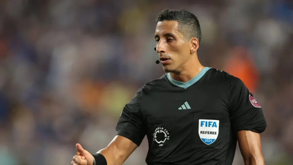 Récord: los tres árbitros argentinos que dirigirán el Mundial 2026 – TyC Sports Récord: los tres árbitros argentinos que dirigirán el Mundial 2026 - TyC Sports imagen-42