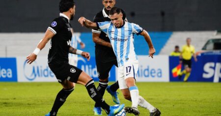 Videos: lo mejor del partido de Racing ante Botafogo imagen-6