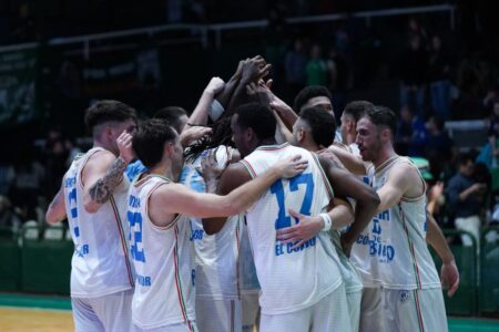 Gran victoria agónica del OTC imagen-8