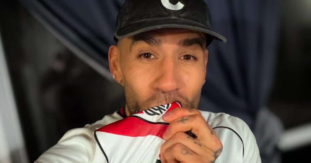 La "primera" foto de Nicolás Otamendi con la camiseta de River imagen-41