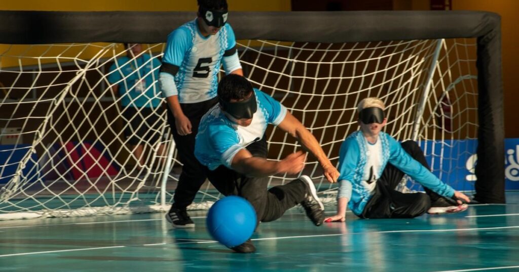 Cómo es el goalball, el deporte creado para personas ciegas imagen-5