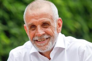Christian Petersen fue nuevamente internado: el chef ingresó con alucinaciones imagen-2