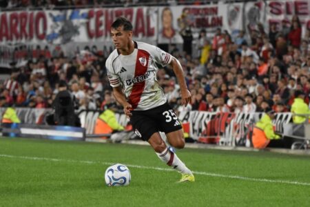 Joaquín Freitas, el delantero que costó 100.000 dólares y es titular por Salas en la final imagen-9