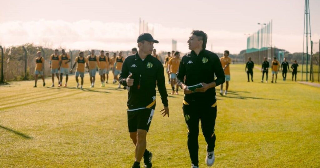 La llamativa decisión de Damonte en Aldosivi: separó a 11 jugadores más imagen-5