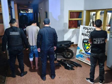 Robó una moto del Hospital Madariaga, chocó y las cámaras del 911 guiaron a la Policía hasta su detención imagen-5