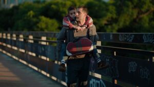 "Que de mayor quiere ser Mary Poppins": Macarena García y Hugo Silva protagonizan una emotiva historia sobre la infancia y sus silencios imagen-118