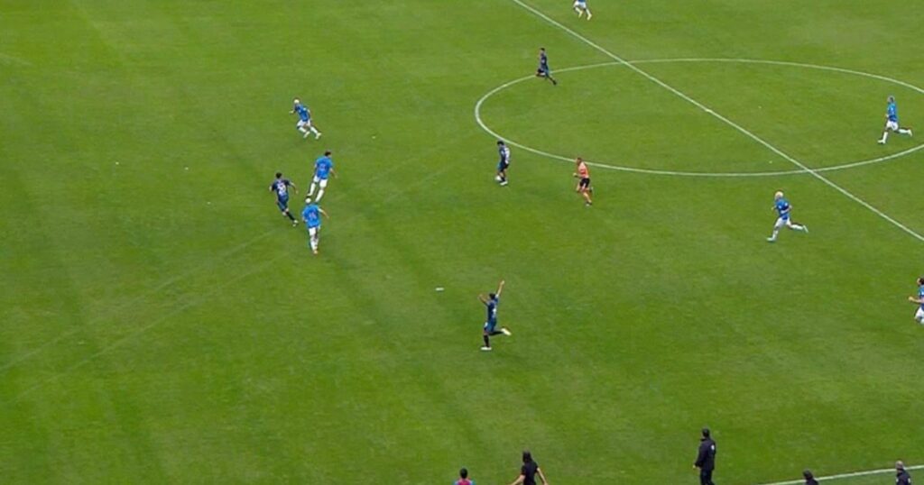 Video: el polémico offside que le cobraron a Gimnasia de Jujuy en la eliminación ante Belgrano imagen-39
