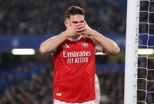 El Manchester City empató y Arsenal se consagró campeón de la Premier League después de 22 años   imagen-7
