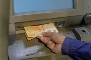 Servicios de feriado: así funcionan los bancos, supermercados y transportes este lunes 25 de mayo imagen-3