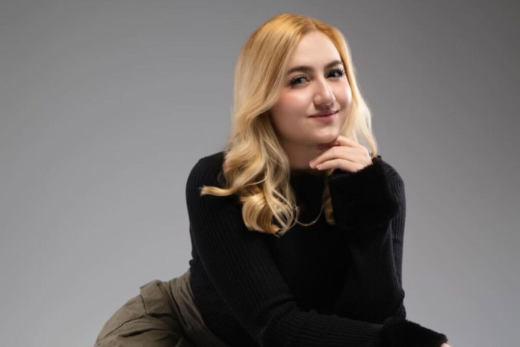 De Wattpad a las librerías: la venezolana de 23 años que emigró a EE.UU. y está por publicar su primer libro imagen-101