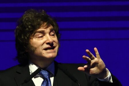Javier Milei y sus medidas, en vivo: la marcha por el financiamiento universitario y la causa Adorni imagen-13