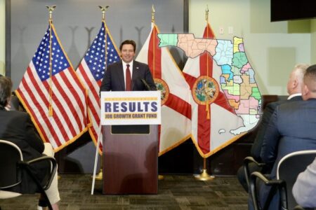 Noticias de Florida hoy, en vivo: DeSantis aguarda decisión sobre posible impugnación del mapa congresional imagen-6