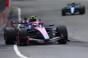 Colapinto ganó cuatro posiciones y finalizó 9° en la carrera sprint del GP de Canadá imagen-2