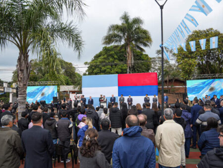 Aniversario de la Revolución de Mayo: El Gobernador destacó la unidad y el afecto popular en San Ignacio imagen-12