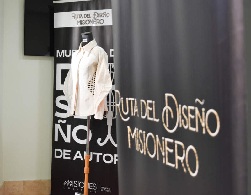 “Moda con identidad”: diseñadores misioneros exhiben la riqueza cultural en la Legislatura imagen-5