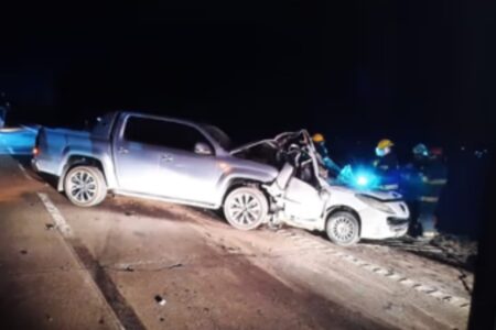 El conductor de una camioneta 4x4 embistió a un auto en San Vicente: murieron cinco integrantes de una familia imagen-7