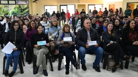Eldorado triplicó la inversión en educación y amplió el sistema de becas estudiantiles imagen-124