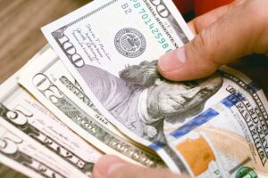 Dólar hoy y dólar blue, en vivo: a cuánto cotiza el oficial y cuál es el precio del paralelo este martes 26 de mayo, minuto a minuto imagen-4