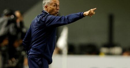 La fuerte denuncia de Álvarez tras el empate de San Lorenzo en Brasil: "Me insultaron y me pegaron..." imagen-6