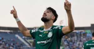 El golazo del Flaco López para Palmeiras y un sueño Mundial imagen-2