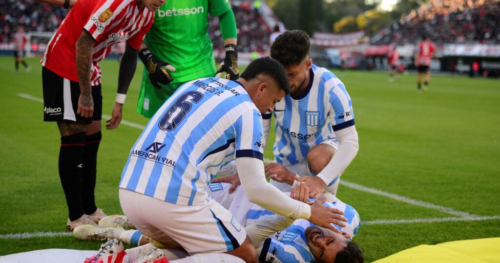 Racing confirmó la grave lesión de Forneris imagen-40