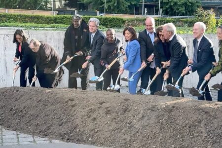 Hochul invierte US$10 millones para transformar Lincoln Center y recuperar la memoria de un barrio afrolatino de Nueva York imagen-8