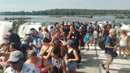 Escapadas cortas y turismo regional: el feriado del 25 de Mayo movilizó más de $339 mil millones en el país imagen-7