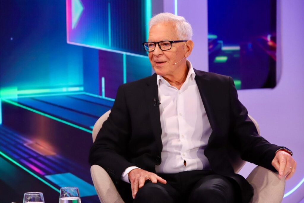 Summit RE: Costantini, el emprendedor que hace casas en 48 hs y 32 empresarios anticipan qué pasará con las propiedades imagen-95