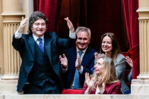 El Gobierno no se mueve de su postura tras la marcha universitaria y espera que la Corte resuelva el financiamiento imagen-1