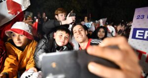 El inesperado elogio que recibió Santiago Beltrán: "Me mandó su camiseta" imagen-3