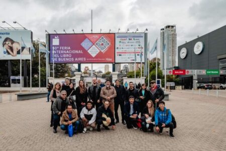 Ecos de la participación misionera en la Feria del Libro de Buenos Aires: libros, identidad y redes culturales imagen-12