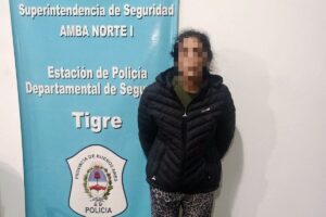 Es abogada, trabaja en la Justicia y ahora está presa por asesinar a su madre y querer matar a su hijo Es abogada, trabaja en la Justicia y ahora está presa por asesinar a su madre y querer matar a su hijo imagen-3