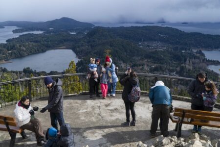 Con descuentos de hasta el 30%, Bariloche lanza una campaña para anticipar la temporada de invierno imagen-12