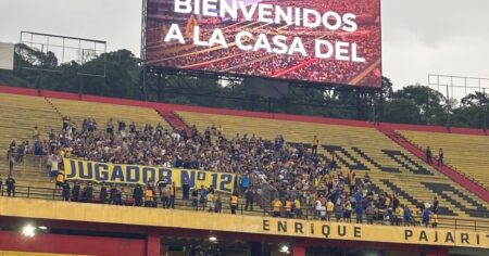El 11 de Boca con nueve cambios para intentar ganar en Guayaquil imagen-12