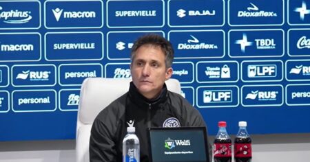 El picante cruce de Guillermo Barros Schelotto con un periodista por una pregunta sobre Gimnasia: "Es de mal gusto" imagen-6
