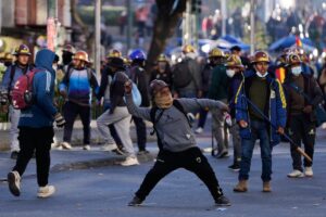 Qué se sabe de la crisis que amenaza al gobierno de Rodrigo Paz imagen-4