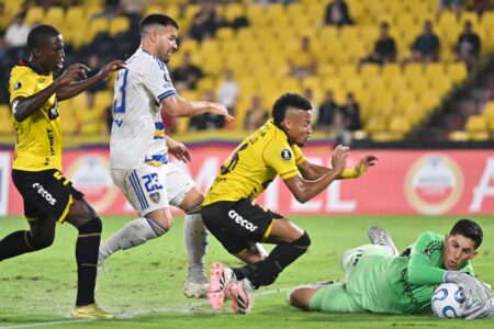 Boca invirtió mucho en Guayaquil y solo volvió con problemas: perdió a su arquero y complicó su futuro en la Libertadores imagen-6