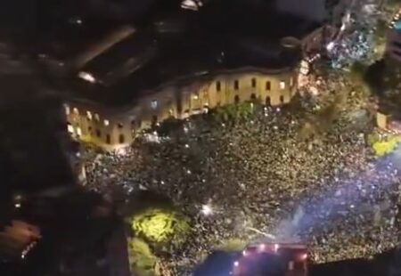 Los videos de los festejos del primer título de Belgrano en su historia Los videos de los festejos del primer título de Belgrano en su historia imagen-7