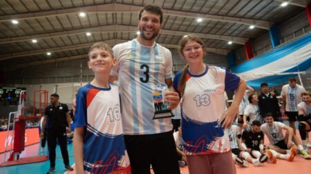 Con el CePARD colmado, Argentina fue contundente ante Venezuela imagen-83