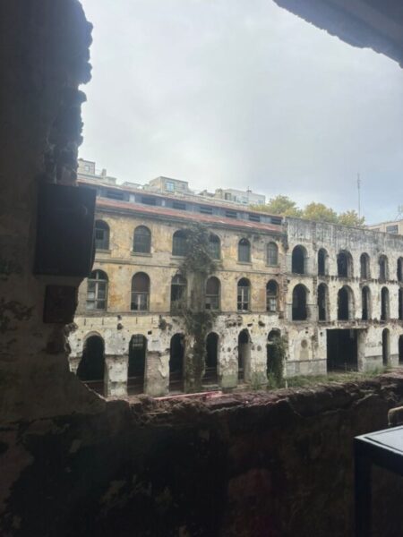 Convierten el histórico edificio de Alpargatas en un complejo de departamentos de lujo de US$100 millones: cuánto cuestan imagen-7