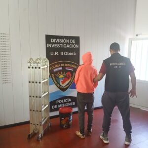 Oberá: detuvieron a un delincuente mientras comercializaba objetos robados imagen-68