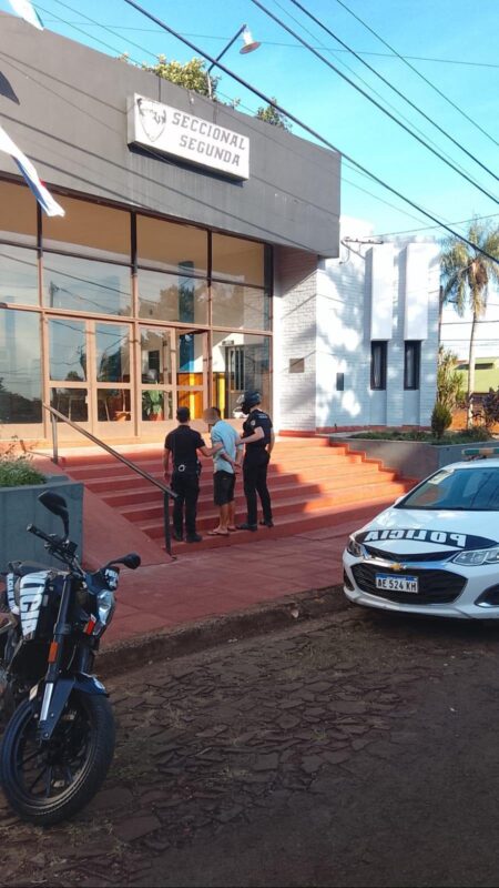 “Porteño” le vació el tendedero a vecinas de Oberá, pero terminó detenido con la ropa robada imagen-21