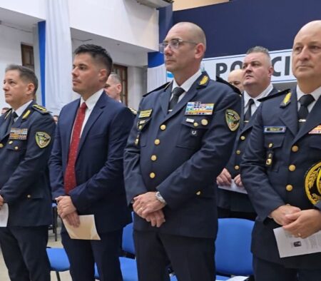 López Asencio, en el 170° aniversario de la Policía de Misiones: “La sociedad espera mucho de nosotros” imagen-8