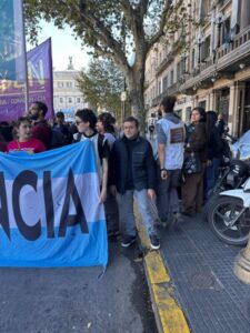 Herrera Ahuad respaldó la marcha universitaria y pidió que Nación “cumpla la ley” imagen-1