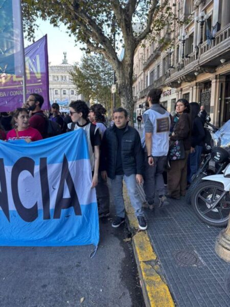 Herrera Ahuad respaldó la marcha universitaria y pidió que Nación “cumpla la ley” imagen-30