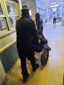 Policías asistieron de urgencia a una embarazada de riesgo en Oberá imagen-74