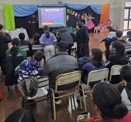 El Gobierno de Misiones llegó a Leandro N. Alem con los programas Conozco Misiones con mi Escuela y Móvilfest imagen-5