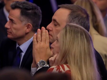 El efecto Adorni. De dos cañitos de agua a la crisis más profunda imagen-9